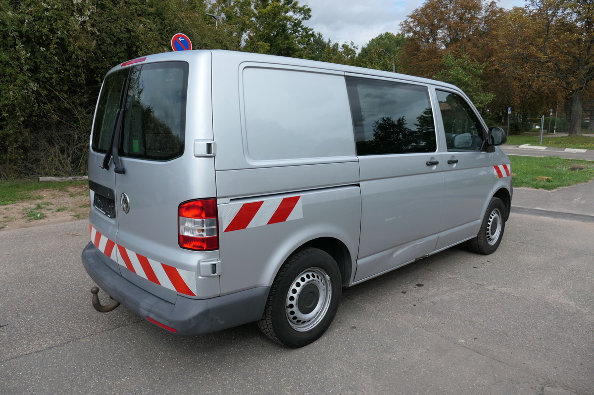 VW T5 Transporter 2.0 TDI 4Motion Flügeltür Klima A - Μικρό βαν: φωτογραφία 4 VW T5 Transporter 2.0 TDI 4Motion Flügeltür Klima A - Μικρό βαν: φωτογραφία 4