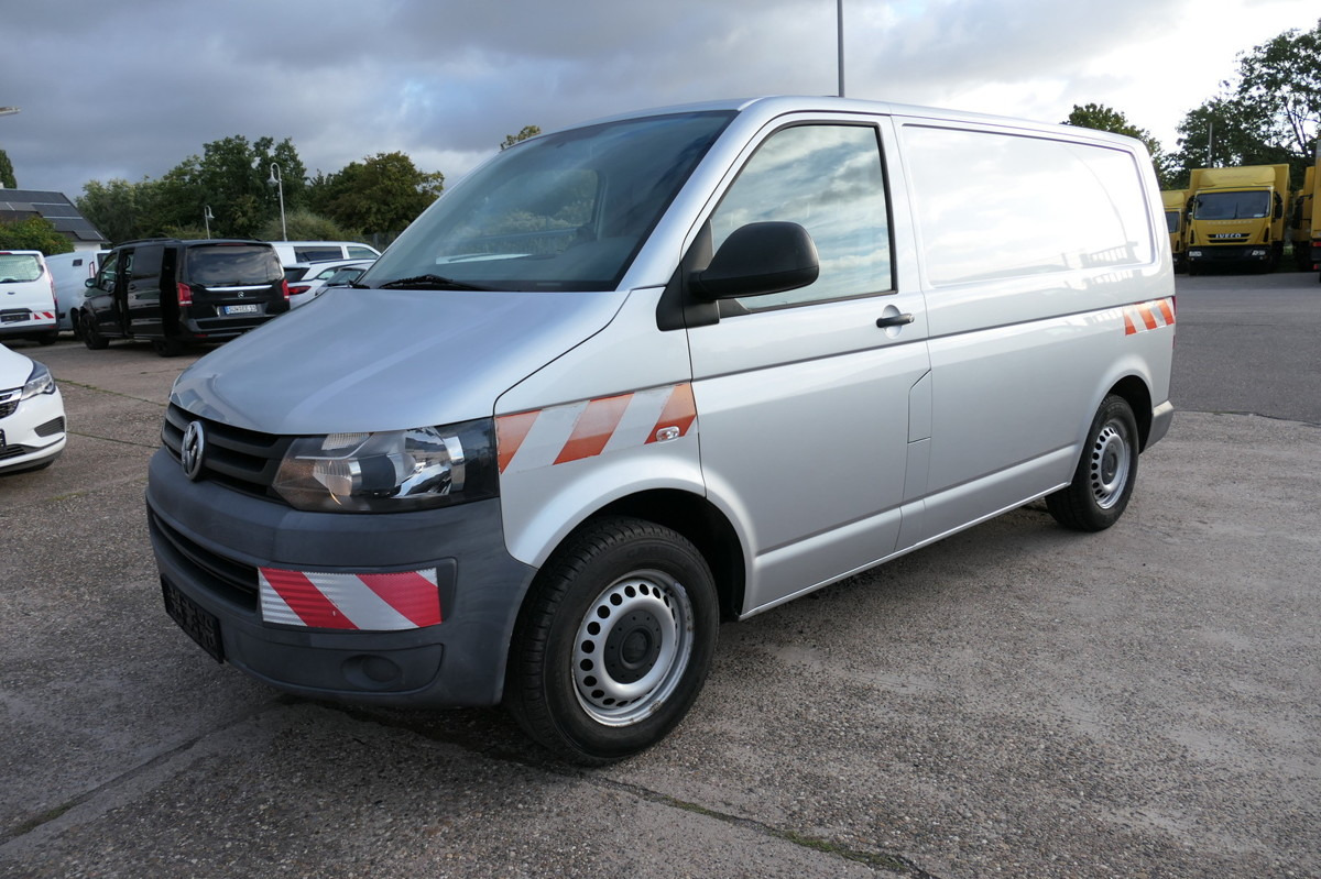 VW T5 Transporter 2.0 TDI KLIMA AHK Werkstatteinbau - Μικρό βαν: φωτογραφία 2 VW T5 Transporter 2.0 TDI KLIMA AHK Werkstatteinbau - Μικρό βαν: φωτογραφία 2