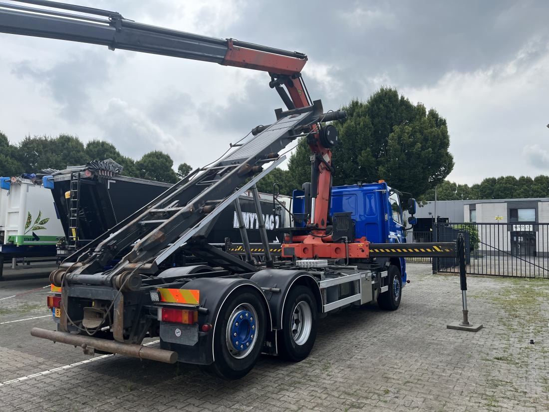 DAF CF 85.360 6x2 NCH cable system - Palfinger PK 18002 - Φορτηγό μεταφοράς εμπορευματοκιβωτίων/ Κινητό αμάξωμα, Φορτηγό με γερανό: φωτογραφία 2 DAF CF 85.360 6x2 NCH cable system - Palfinger PK 18002 - Φορτηγό μεταφοράς εμπορευματοκιβωτίων/ Κινητό αμάξωμα, Φορτηγό με γερανό: φωτογραφία 2