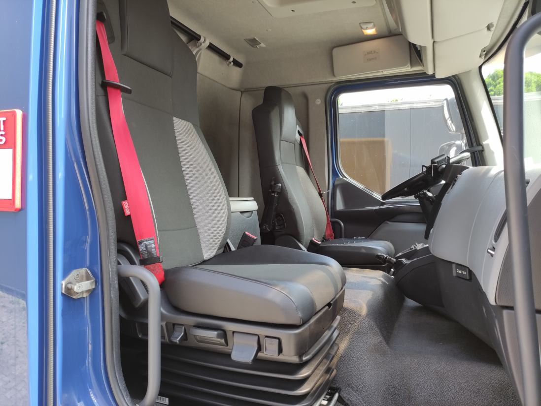 Φορτηγό κόφα Renault D 14 240 4X2 - 319.854Km: φωτογραφία 6