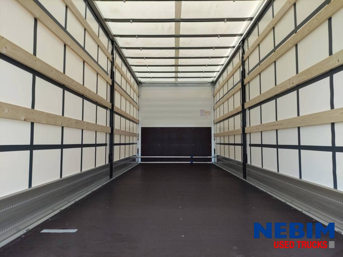 Leasing Volvo FM 330 4X2  Volvo FM 330 4X2: φωτογραφία 9