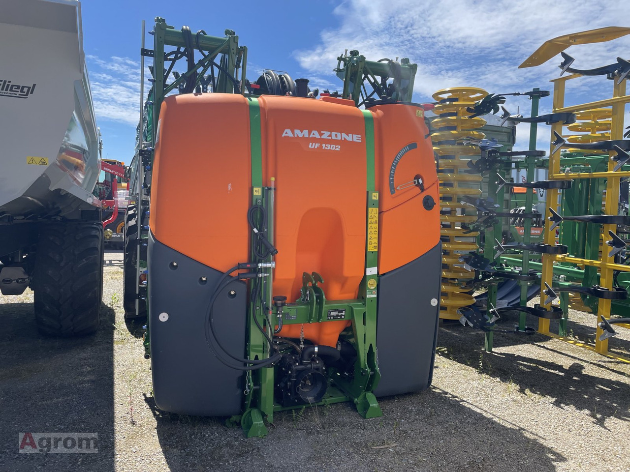 Amazone UF 1302 - Αναρτώμενο ψεκαστικό: φωτογραφία 2 Amazone UF 1302 - Αναρτώμενο ψεκαστικό: φωτογραφία 2