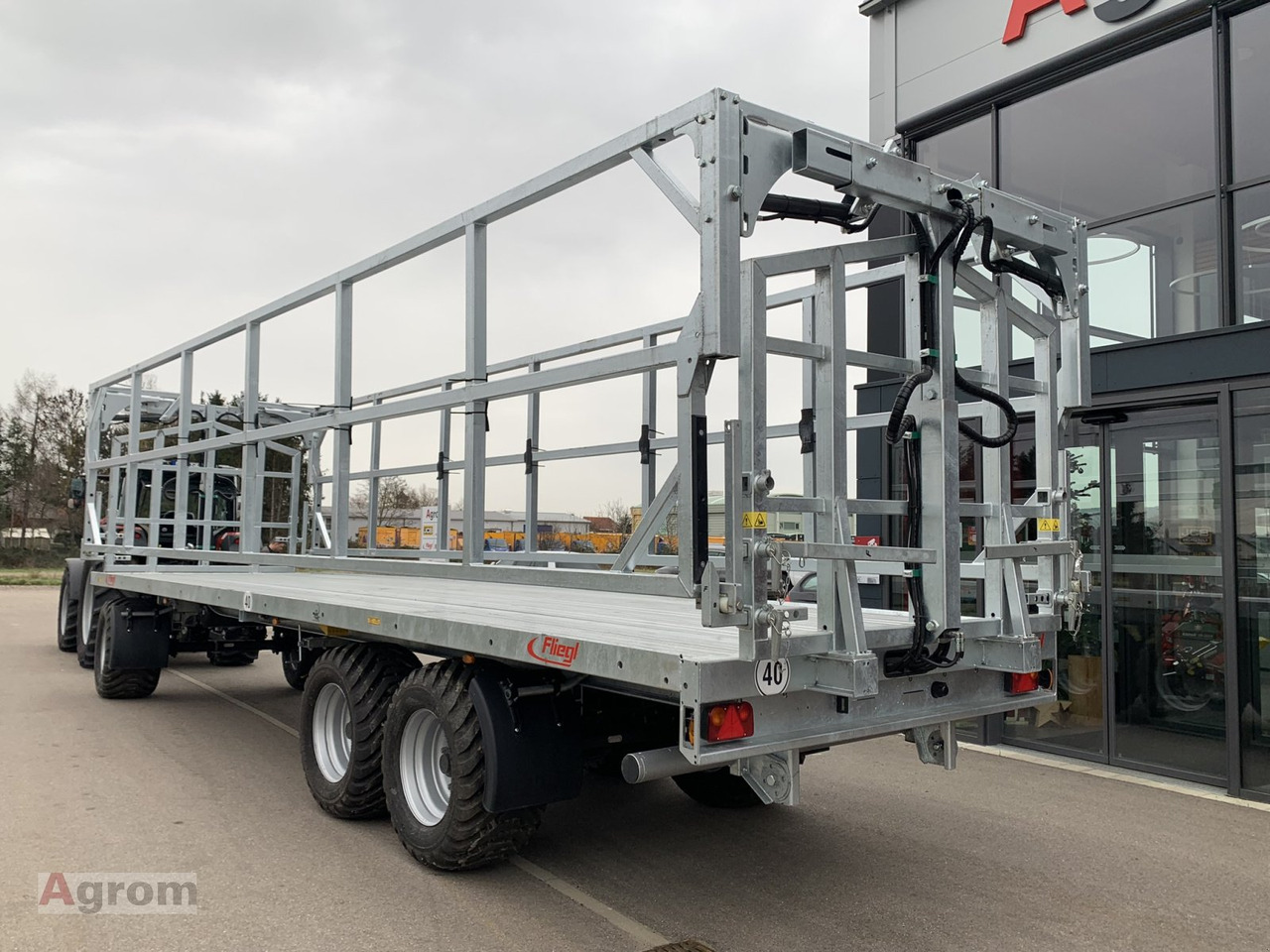 Fliegl DPW 210 BL - Πλατφόρμα για τρακτέρ: φωτογραφία 3 Fliegl DPW 210 BL - Πλατφόρμα για τρακτέρ: φωτογραφία 3