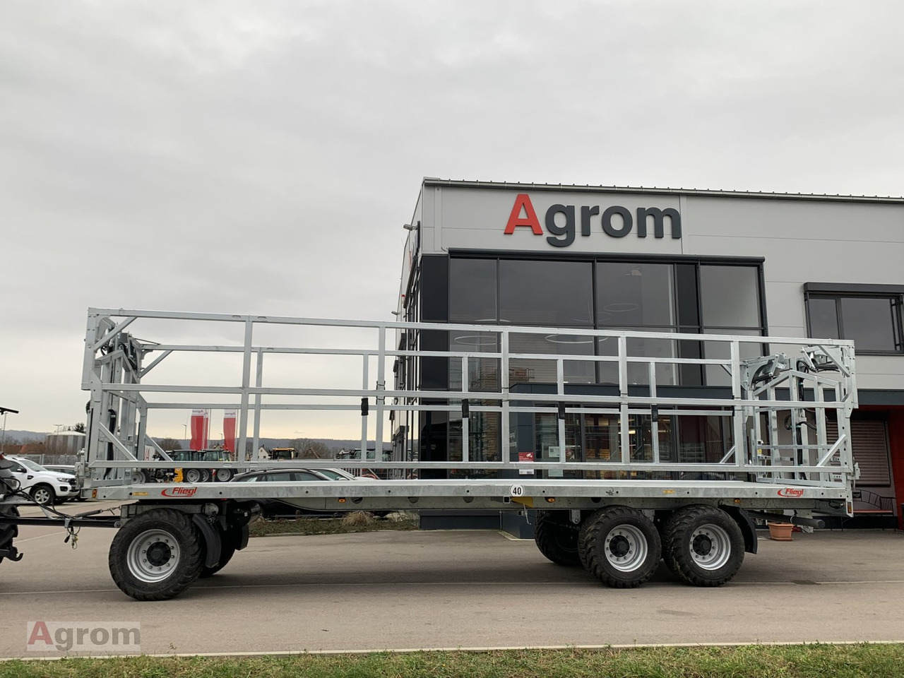 Fliegl DPW 210 BL - Πλατφόρμα για τρακτέρ: φωτογραφία 2 Fliegl DPW 210 BL - Πλατφόρμα για τρακτέρ: φωτογραφία 2