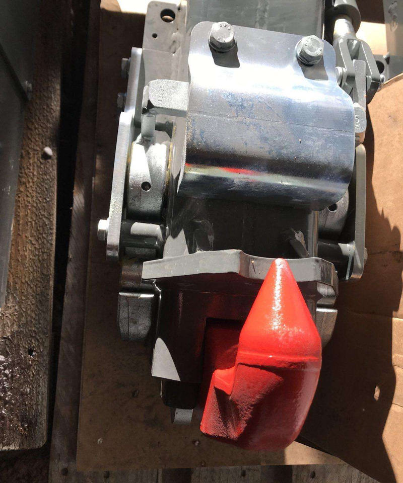 Merlo Merlo - Καπό για Γεωργικά μηχανήματα: φωτογραφία 5 Merlo Merlo - Καπό για Γεωργικά μηχανήματα: φωτογραφία 5