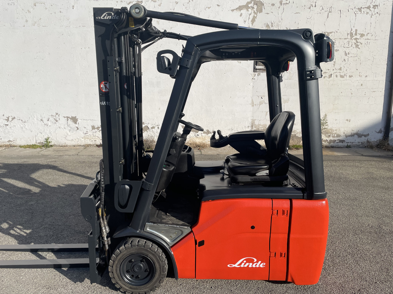 Linde E 16 C-01 (batt. 2017) - Ηλεκτροκίνητο περονοφόρο: φωτογραφία 2 Linde E 16 C-01 (batt. 2017) - Ηλεκτροκίνητο περονοφόρο: φωτογραφία 2