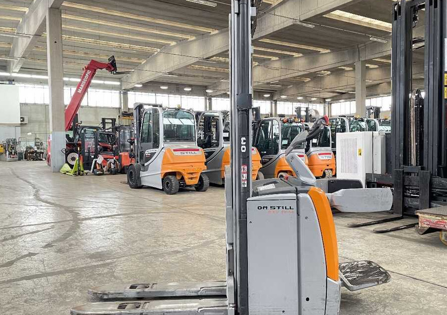 Still EXV-SF 14 - Μηχάνημα στοίβαξης: φωτογραφία 3 Still EXV-SF 14 - Μηχάνημα στοίβαξης: φωτογραφία 3