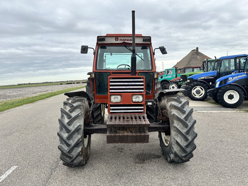 Fiat 110-90 DT - Τρακτέρ: φωτογραφία 3 Fiat 110-90 DT - Τρακτέρ: φωτογραφία 3