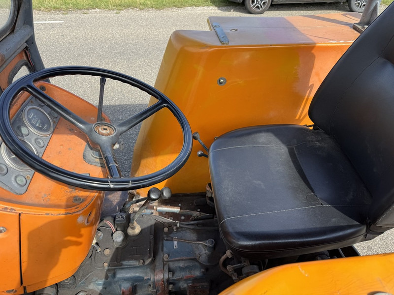 Fiat 400 - Τρακτέρ: φωτογραφία 4 Fiat 400 - Τρακτέρ: φωτογραφία 4