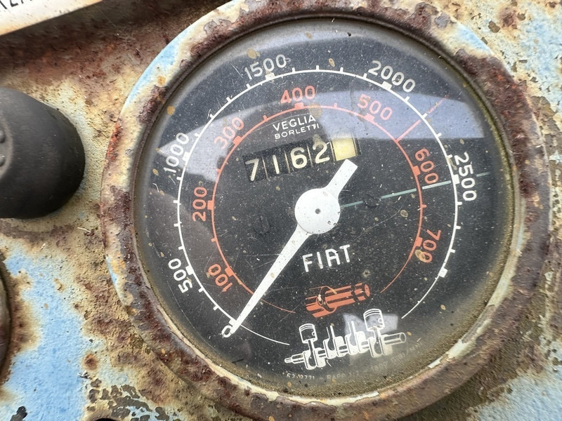 Fiat 415 - Τρακτέρ: φωτογραφία 5 Fiat 415 - Τρακτέρ: φωτογραφία 5