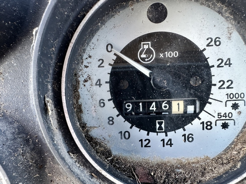 Ford 5110 - Τρακτέρ: φωτογραφία 5 Ford 5110 - Τρακτέρ: φωτογραφία 5