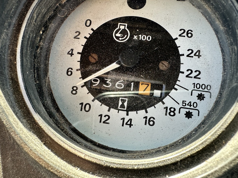 Ford 6610 - Τρακτέρ: φωτογραφία 5 Ford 6610 - Τρακτέρ: φωτογραφία 5