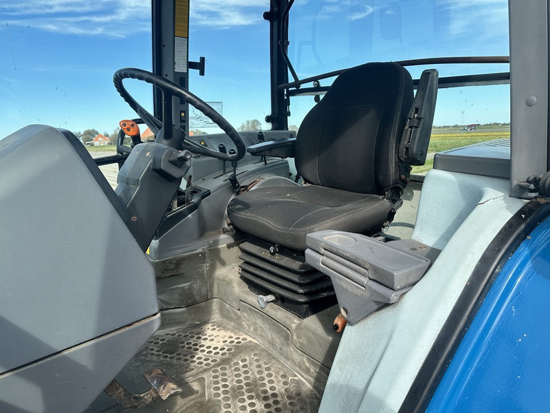 Ford 6640 SL - Τρακτέρ: φωτογραφία 4 Ford 6640 SL - Τρακτέρ: φωτογραφία 4