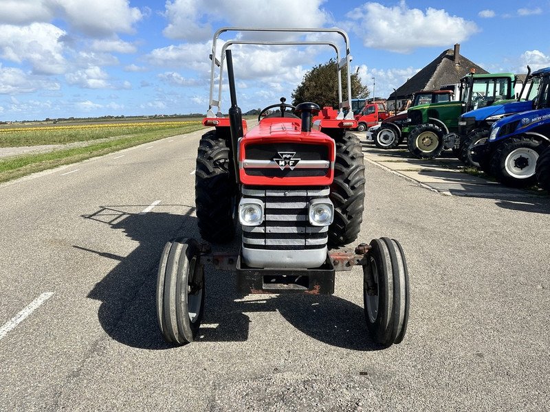 Massey Ferguson 165 - Τρακτέρ: φωτογραφία 2 Massey Ferguson 165 - Τρακτέρ: φωτογραφία 2