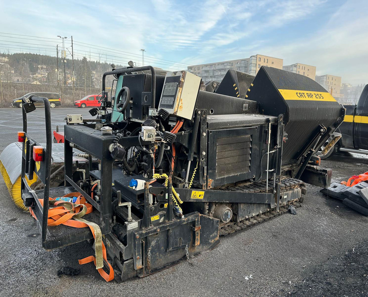 Caterpillar AP255 - Διαστρωτήρας ασφάλτου: φωτογραφία 2 Caterpillar AP255 - Διαστρωτήρας ασφάλτου: φωτογραφία 2