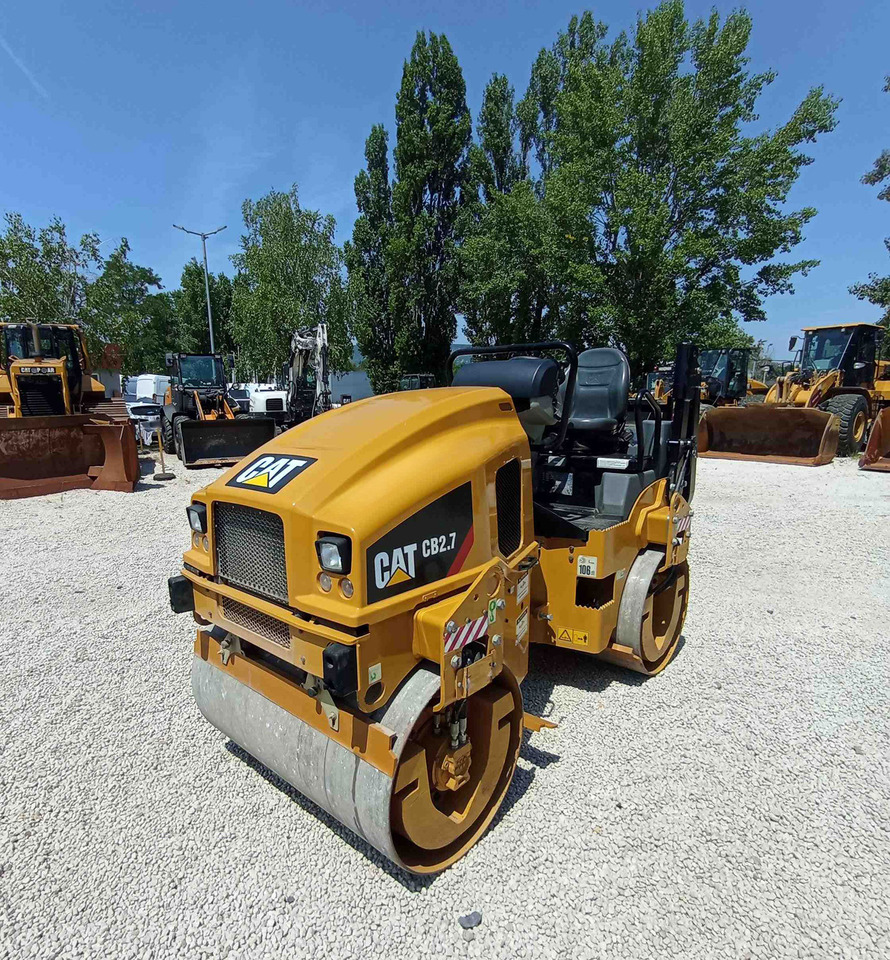 Caterpillar CB2.7 - Οδοστρωτήρας: φωτογραφία 1 Caterpillar CB2.7 - Οδοστρωτήρας: φωτογραφία 1