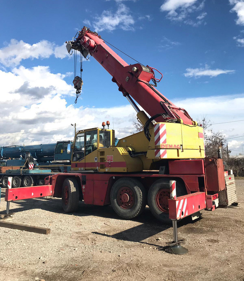 Demag AC 40 City - Τηλεσκοπικός γερανός: φωτογραφία 3 Demag AC 40 City - Τηλεσκοπικός γερανός: φωτογραφία 3