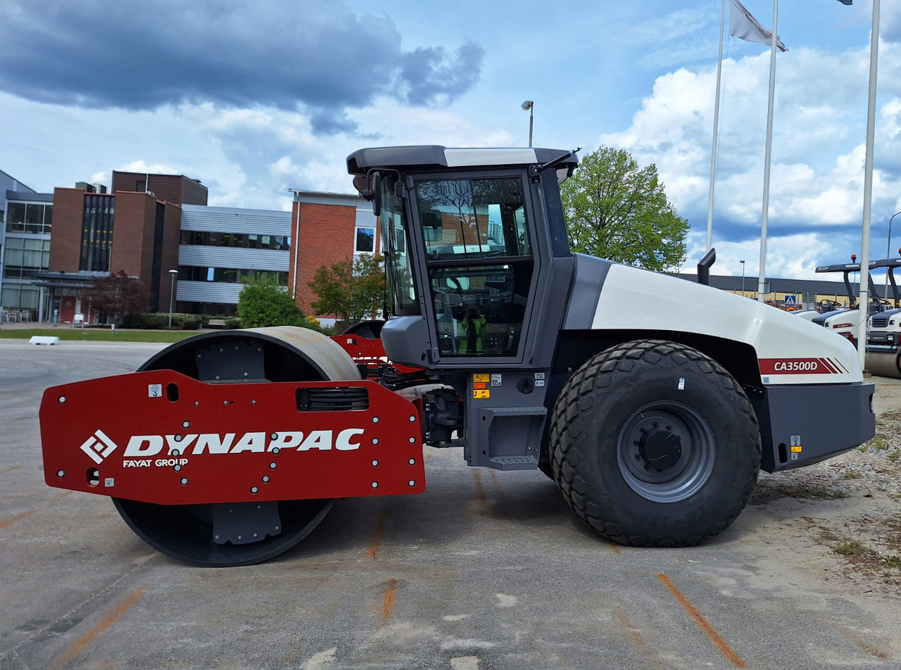 Dynapac CA3500D - Οδοστρωτήρες: φωτογραφία 1 Dynapac CA3500D - Οδοστρωτήρες: φωτογραφία 1