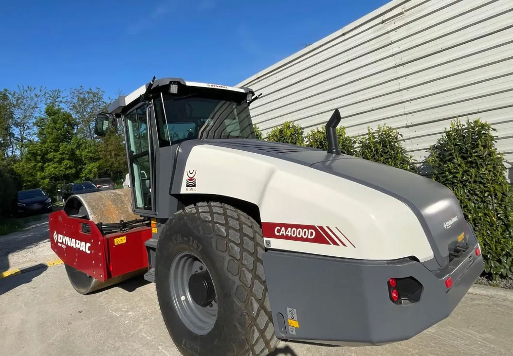 Dynapac CA4000D - Οδοστρωτήρας: φωτογραφία 4 Dynapac CA4000D - Οδοστρωτήρας: φωτογραφία 4