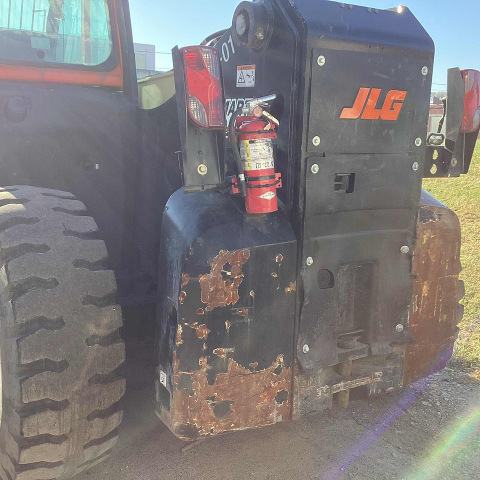 JLG 1732 - Τηλεσκοπικός μπροστινός φορτωτής: φωτογραφία 5 JLG 1732 - Τηλεσκοπικός μπροστινός φορτωτής: φωτογραφία 5