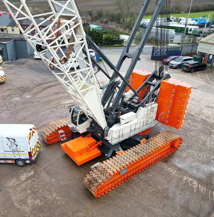 Kobelco CKE2500G - Ερπυστριοφόρος γερανός: φωτογραφία 2 Kobelco CKE2500G - Ερπυστριοφόρος γερανός: φωτογραφία 2