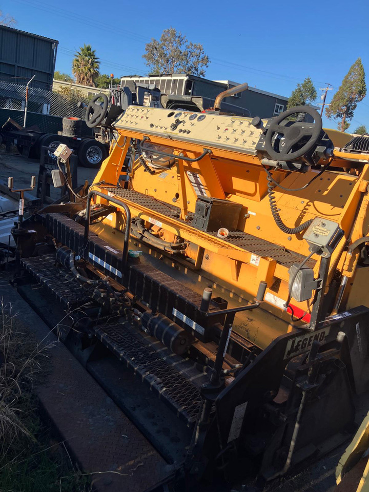 Leeboy 8515 - Διαστρωτήρας ασφάλτου: φωτογραφία 4 Leeboy 8515 - Διαστρωτήρας ασφάλτου: φωτογραφία 4