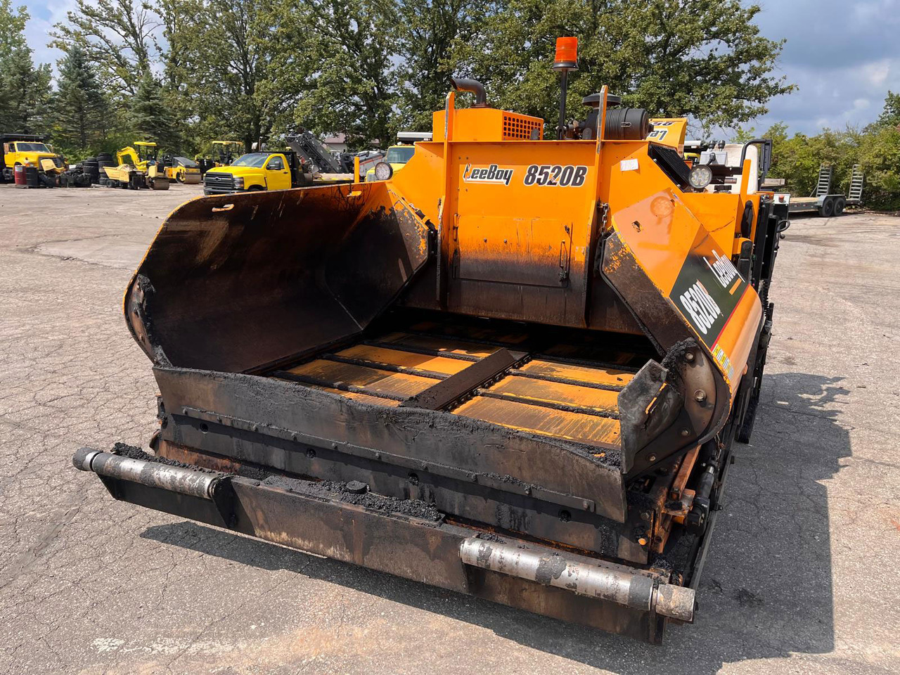 Leeboy 8520B - Διαστρωτήρας ασφάλτου: φωτογραφία 5 Leeboy 8520B - Διαστρωτήρας ασφάλτου: φωτογραφία 5