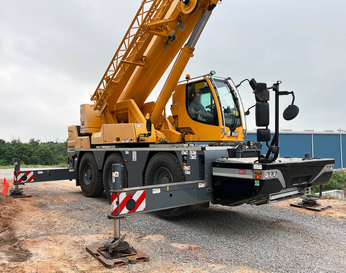 Liebherr LTC 1050-3.1 - Τηλεσκοπικός γερανός: φωτογραφία 1 Liebherr LTC 1050-3.1 - Τηλεσκοπικός γερανός: φωτογραφία 1