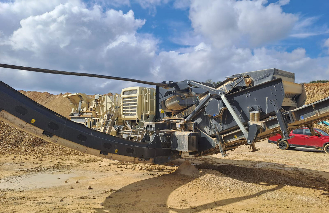 Metso LT1213S - Κρουστικός θραυστήρας: φωτογραφία 5 Metso LT1213S - Κρουστικός θραυστήρας: φωτογραφία 5