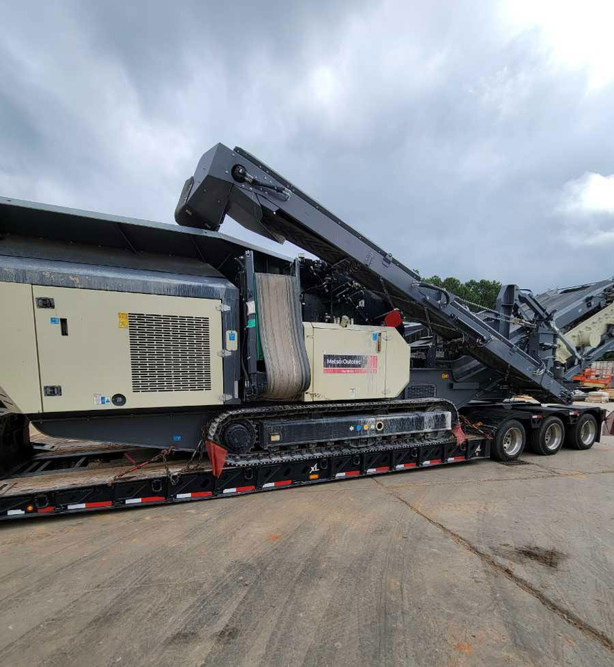 Metso Nordtrack I1011 - Κρουστικός θραυστήρας: φωτογραφία 4 Metso Nordtrack I1011 - Κρουστικός θραυστήρας: φωτογραφία 4