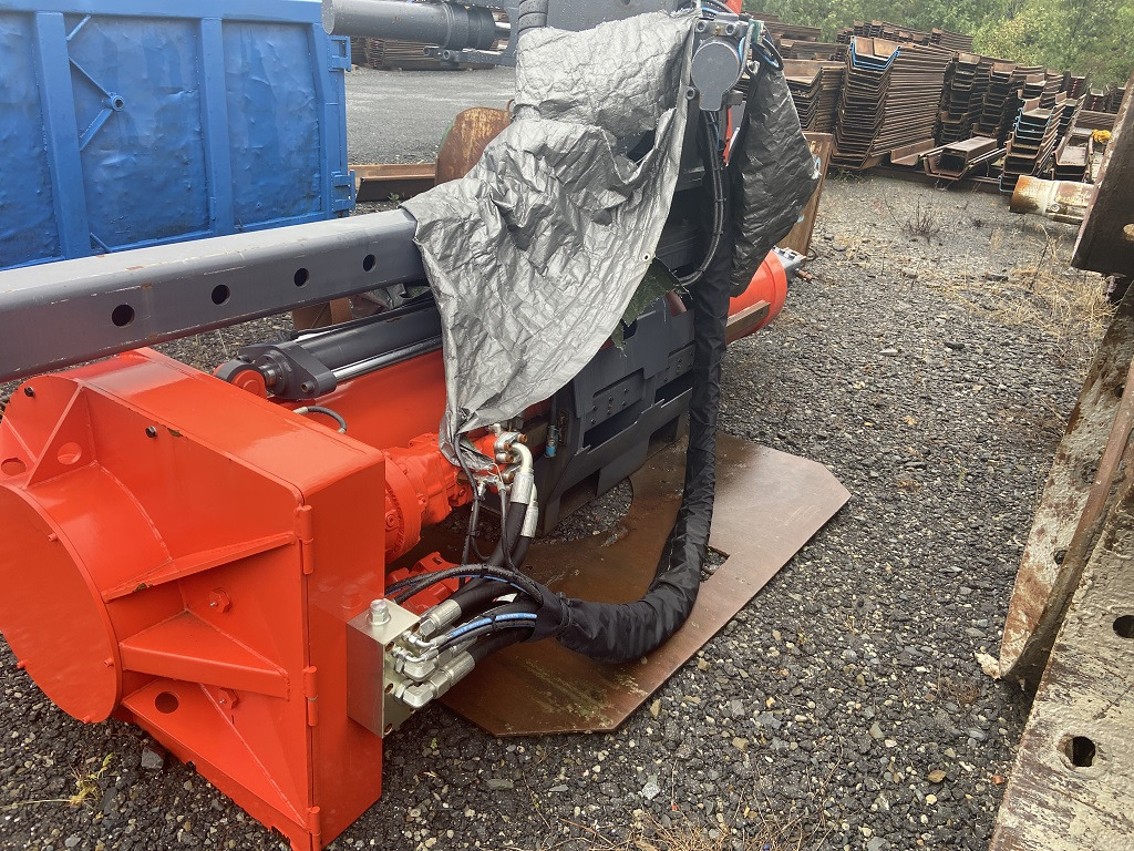 Movax TAD-32 - Πασσαλοπήκτης: φωτογραφία 4 Movax TAD-32 - Πασσαλοπήκτης: φωτογραφία 4