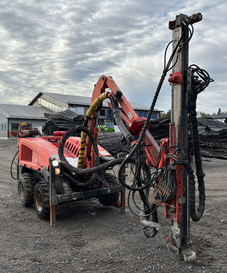 Sandvik Commando DC125R - Γεωτρύπανο: φωτογραφία 3 Sandvik Commando DC125R - Γεωτρύπανο: φωτογραφία 3