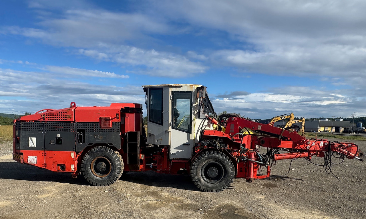 Sandvik DS411 - Μηχάνημα διάτρησης οριζόντιος: φωτογραφία 2 Sandvik DS411 - Μηχάνημα διάτρησης οριζόντιος: φωτογραφία 2