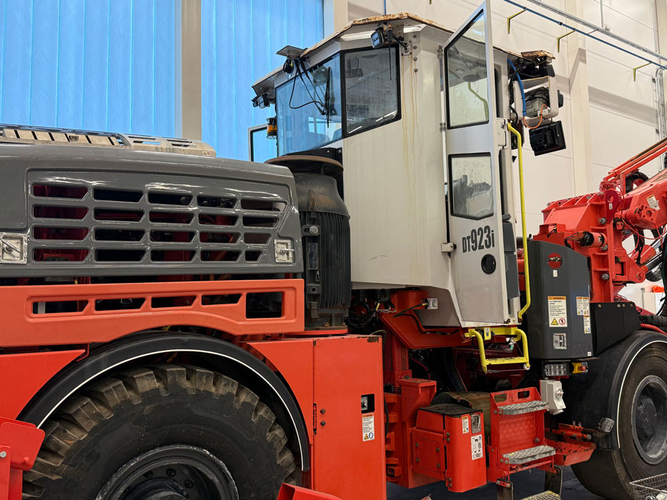 Sandvik DT923I - Μηχάνημα διάτρησης οριζόντιος: φωτογραφία 2 Sandvik DT923I - Μηχάνημα διάτρησης οριζόντιος: φωτογραφία 2