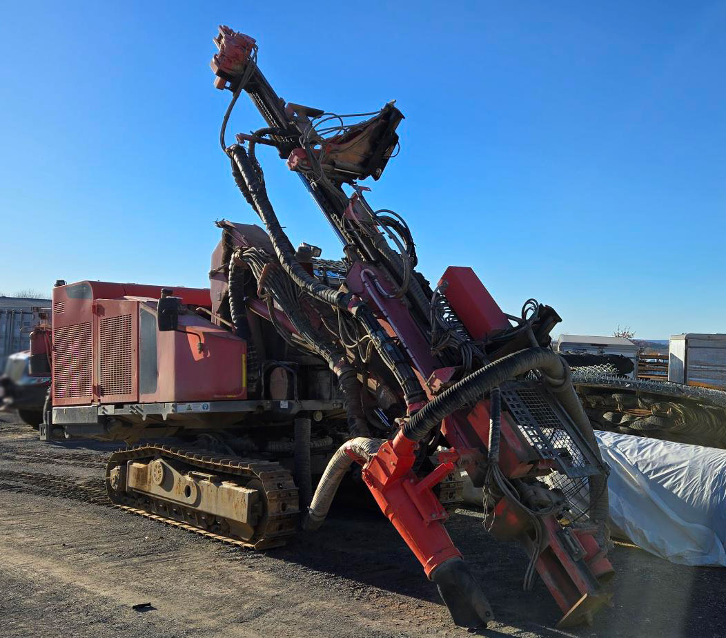 Sandvik DX800 - Γεωτρύπανο: φωτογραφία 2 Sandvik DX800 - Γεωτρύπανο: φωτογραφία 2