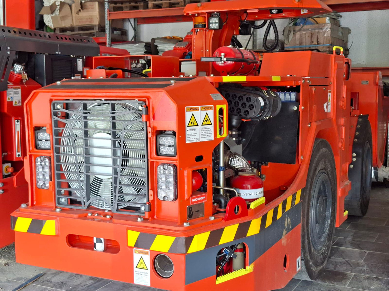 Sandvik LH202 - Μηχάνημα ορυχείων: φωτογραφία 2 Sandvik LH202 - Μηχάνημα ορυχείων: φωτογραφία 2