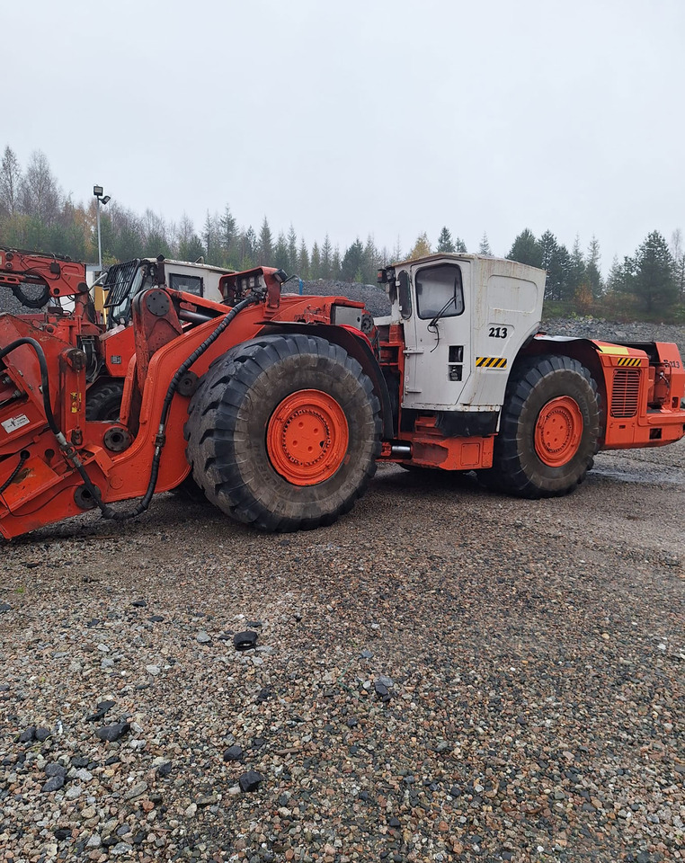 Sandvik LH517 - Μηχάνημα ορυχείων: φωτογραφία 3 Sandvik LH517 - Μηχάνημα ορυχείων: φωτογραφία 3