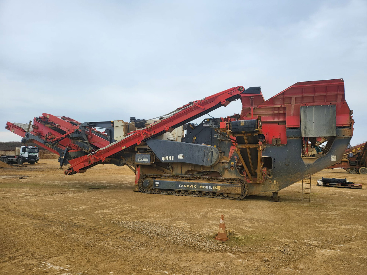 Sandvik QI441 HSSD - Κρουστικός θραυστήρας: φωτογραφία 2 Sandvik QI441 HSSD - Κρουστικός θραυστήρας: φωτογραφία 2