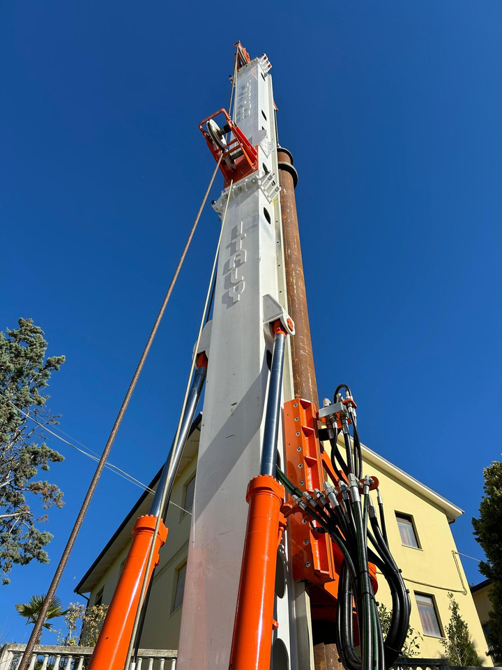 Tescar CF-6 - Πασσαλοπήκτης: φωτογραφία 5 Tescar CF-6 - Πασσαλοπήκτης: φωτογραφία 5