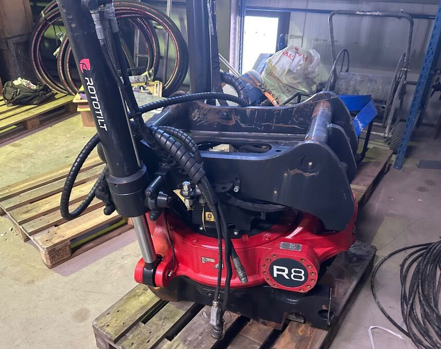 Volvo EC300enl - Πασσαλοπήκτης: φωτογραφία 5 Volvo EC300enl - Πασσαλοπήκτης: φωτογραφία 5