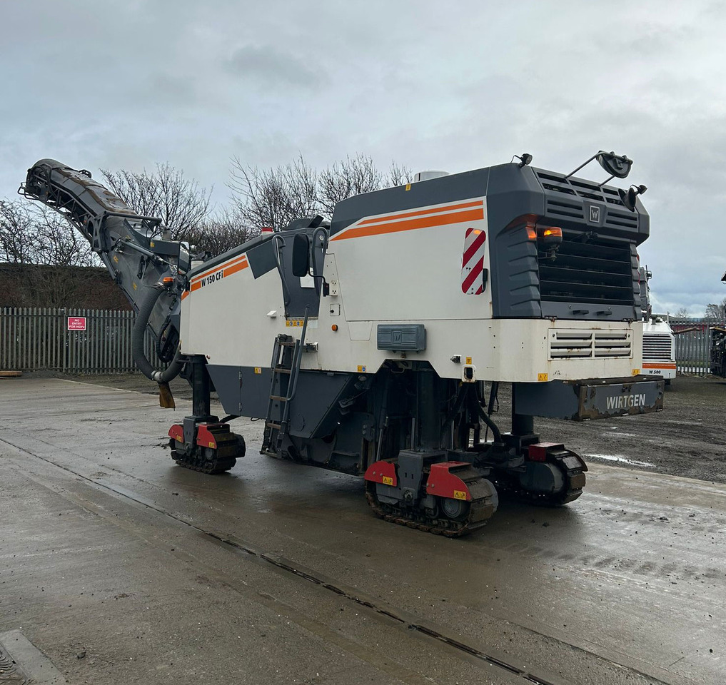 Wirtgen W 150 CFI - Φρέζα ασφάλτου: φωτογραφία 3 Wirtgen W 150 CFI - Φρέζα ασφάλτου: φωτογραφία 3