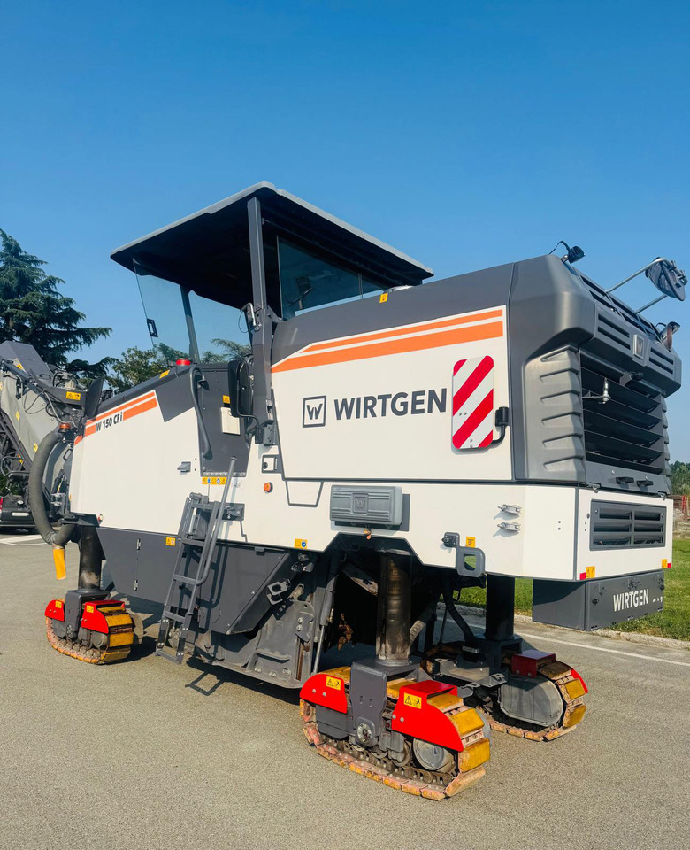 Wirtgen W 150 CFI - Φρέζα ασφάλτου: φωτογραφία 4 Wirtgen W 150 CFI - Φρέζα ασφάλτου: φωτογραφία 4