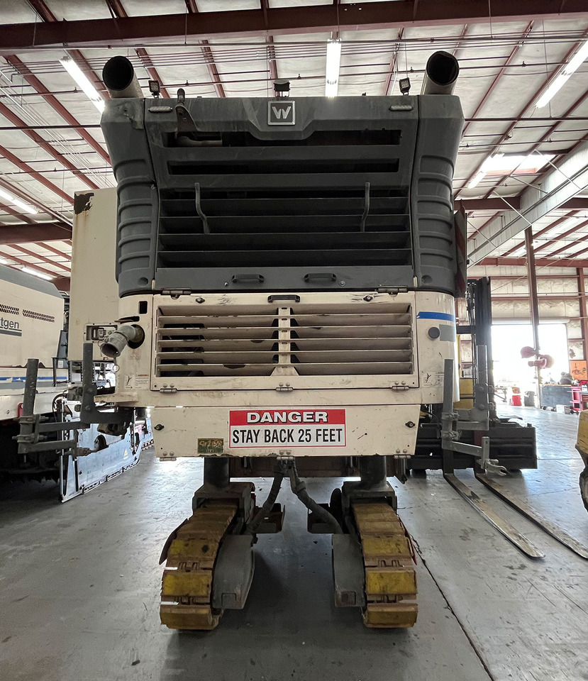 Wirtgen W 210 i - Φρέζα ασφάλτου: φωτογραφία 5 Wirtgen W 210 i - Φρέζα ασφάλτου: φωτογραφία 5