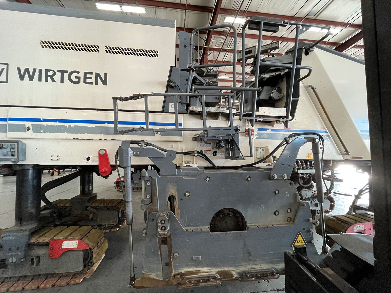 Wirtgen W 210 i - Φρέζα ασφάλτου: φωτογραφία 4 Wirtgen W 210 i - Φρέζα ασφάλτου: φωτογραφία 4