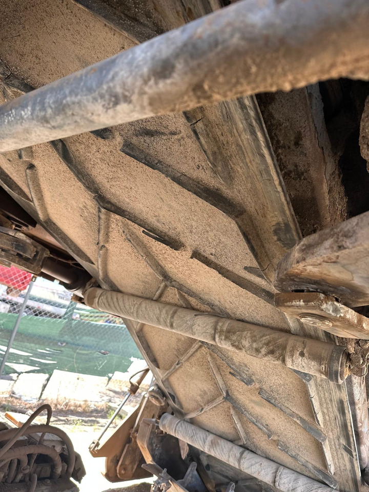Wirtgen W 2100 - Φρέζα ασφάλτου: φωτογραφία 3 Wirtgen W 2100 - Φρέζα ασφάλτου: φωτογραφία 3