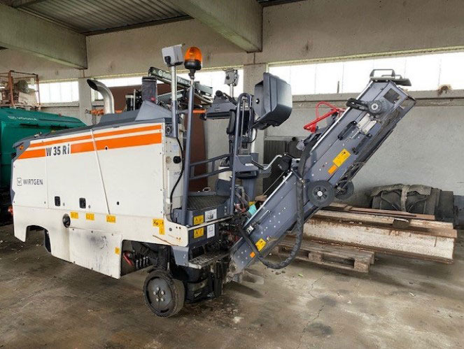 Wirtgen W 35 Ri - Φρέζα ασφάλτου: φωτογραφία 2 Wirtgen W 35 Ri - Φρέζα ασφάλτου: φωτογραφία 2
