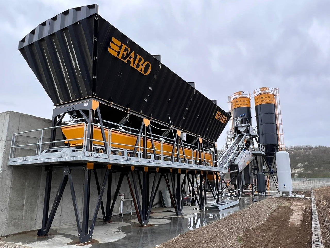 FABO compact concrete plant - Εργοστάσιο σκυροδέματος: φωτογραφία 1 FABO compact concrete plant - Εργοστάσιο σκυροδέματος: φωτογραφία 1