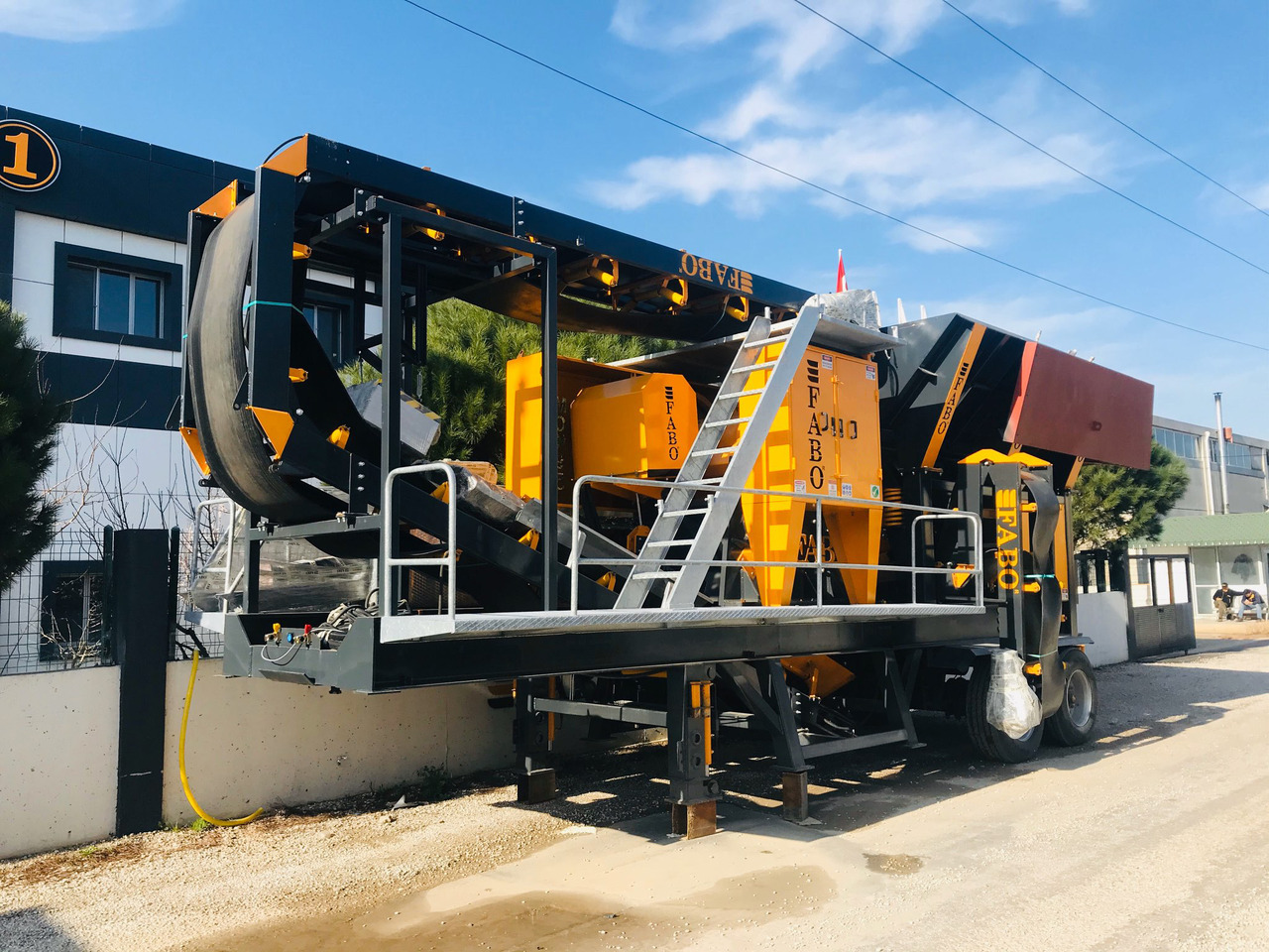 FABO mobile jaw crusher - Θραυστήρας σιαγόνων: φωτογραφία 2 FABO mobile jaw crusher - Θραυστήρας σιαγόνων: φωτογραφία 2