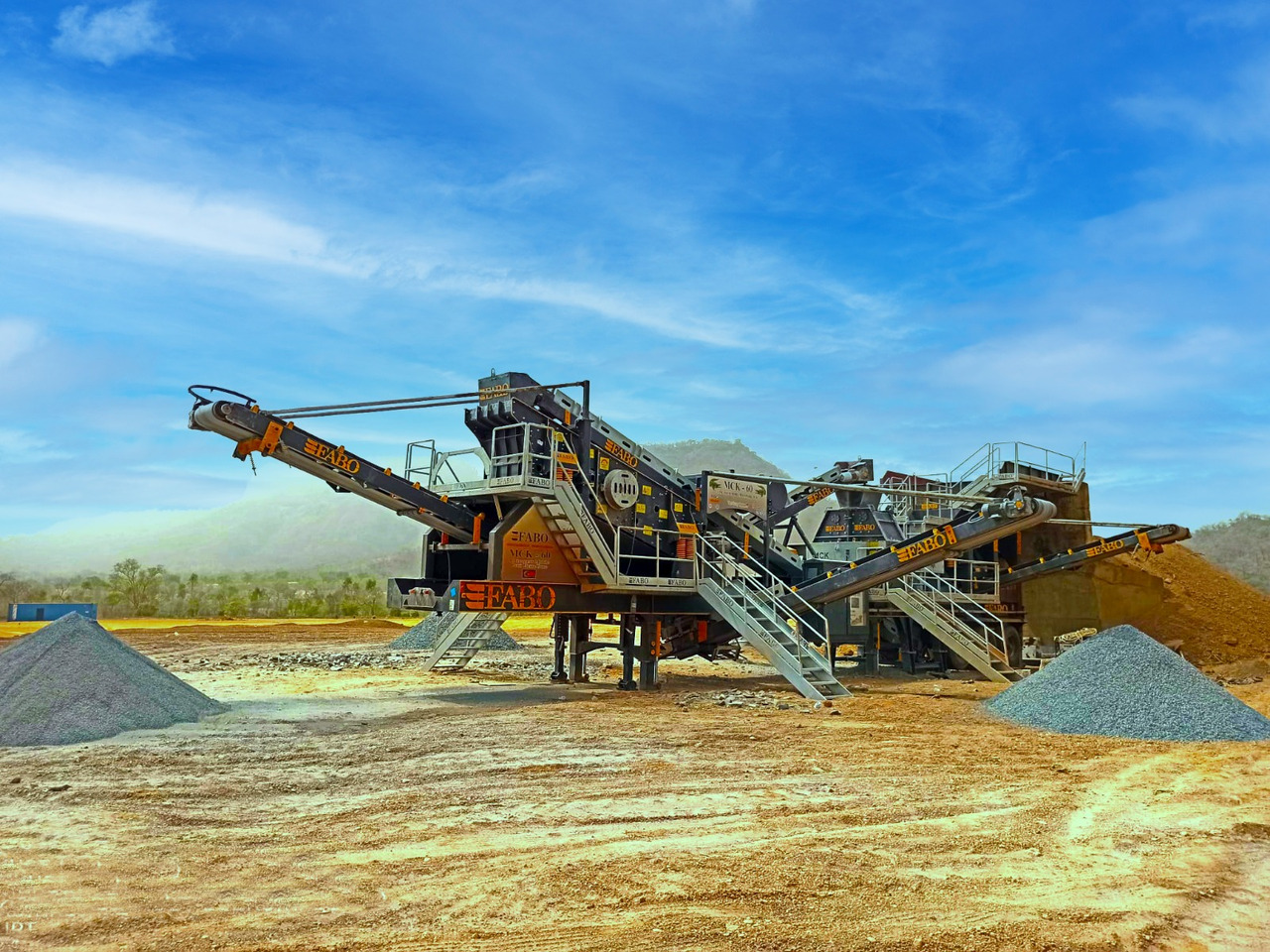 FABO mobile jaw crusher - Θραυστήρας σιαγόνων: φωτογραφία 3 FABO mobile jaw crusher - Θραυστήρας σιαγόνων: φωτογραφία 3