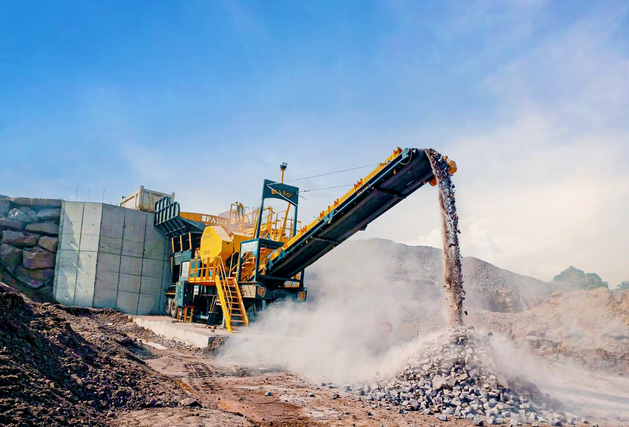 FABO mobile jaw crusher - Θραυστήρας σιαγόνων: φωτογραφία 2 FABO mobile jaw crusher - Θραυστήρας σιαγόνων: φωτογραφία 2